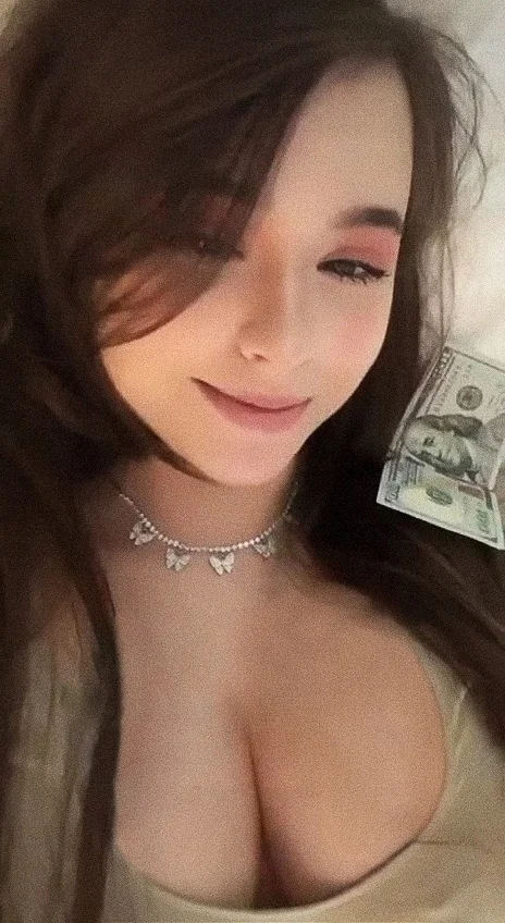 Дарья Школдыченко (@yuuechka) hot video thumbnail