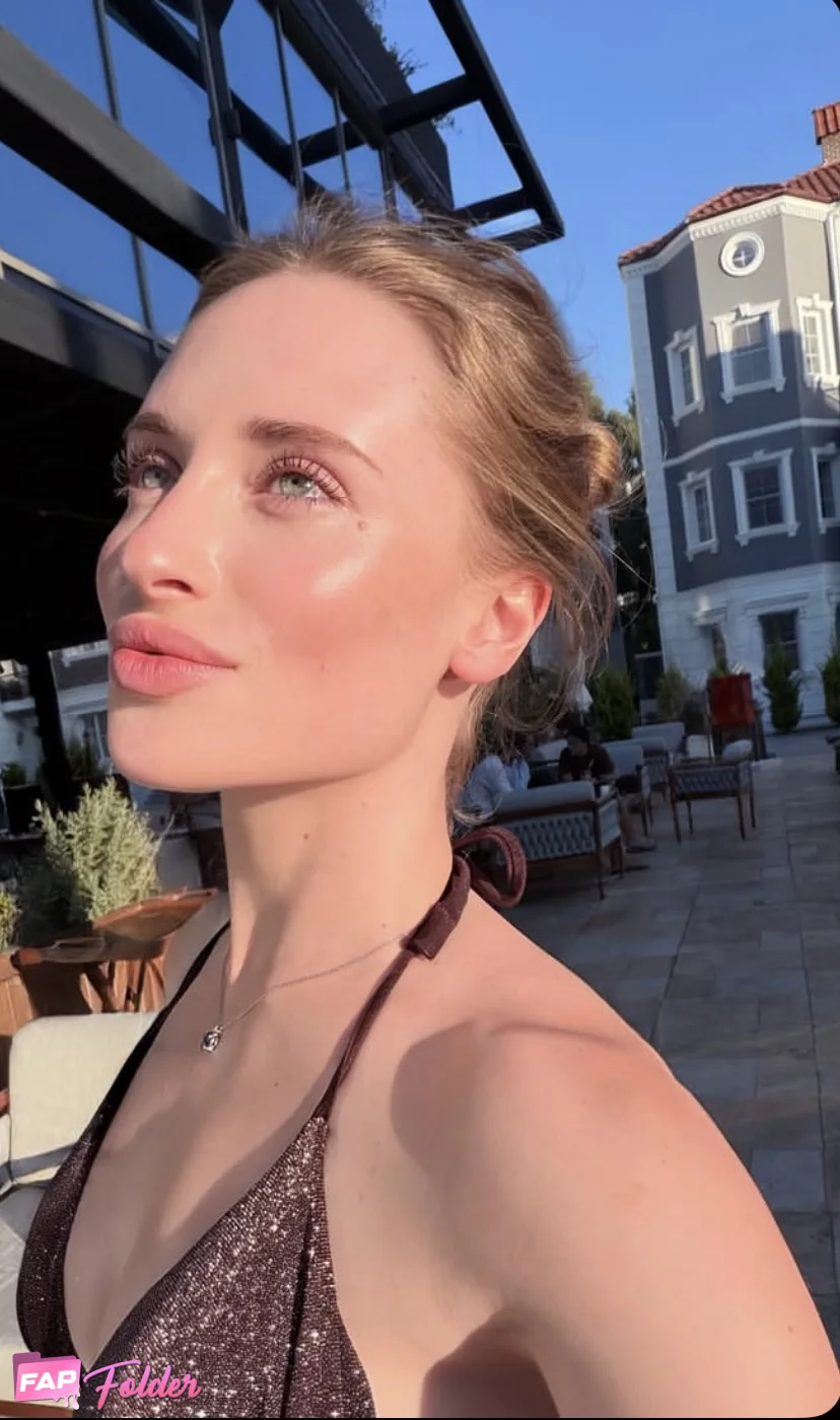 Blondinka drive hot nude photo