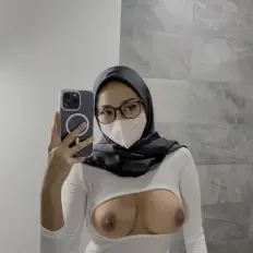 Mariam Hadid | mariamhadid.vip | mariamhadid nude hot photo preview 2