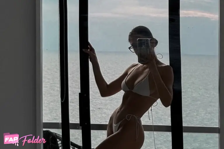 anechkaannn | Sazonova Anna hot nude photo preview 1