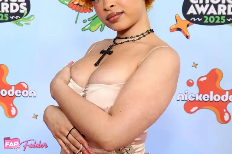 Ice Spice sexy hot photo 5