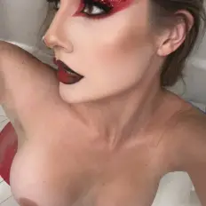 Amanda Cerny sexy hot photo 3