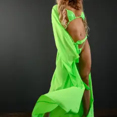 Mila Tonin hot photo preview 4