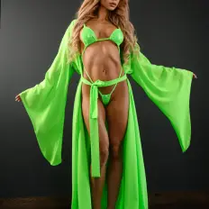 Mila Tonin sexy photo preview 3