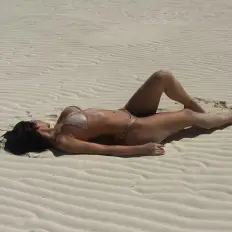 Kylie Jenner bikini nude photo 10