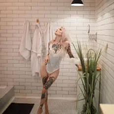Alena German sexy nude photo preview 3