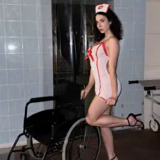 Di Rubens sexy photo 10