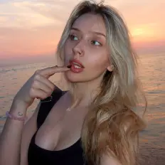 whylollycry sexy nude photo 8