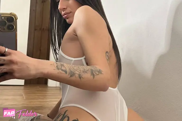 Joanababy23 onlyfans hot photo 4