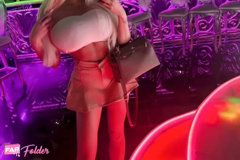 barbie_oh_barbie sexy photo 1