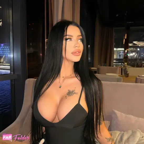 RosyLips sexy hot photo 1