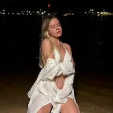 Sweet Lana sexy nude photo preview 2