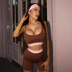 Dasha Madness onlyfans hot photo 3