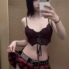 rincospl cospxreiw hot nude photo 2