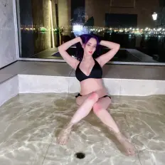 Helly Valentine | Disharmonica hot sexy photo 2
