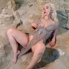Mik Allen hot nude photo preview 4