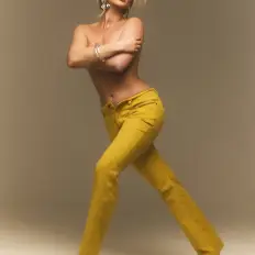 KDM23 hot nude photo 3