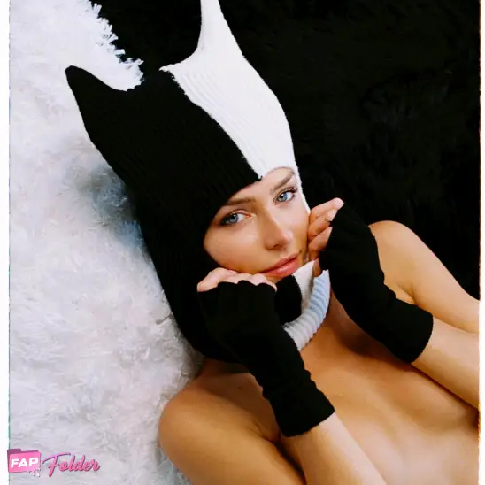 Rachel Cook cosplay hot photo preview 1