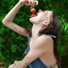 Smashedely nude hot photo 2
