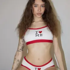tatisize sexy hot photo 3