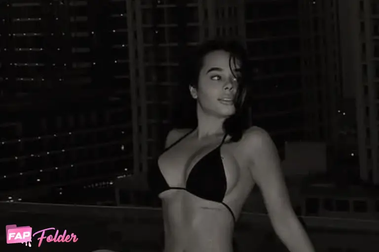 Анастасия Шустова sexy nude photo 1