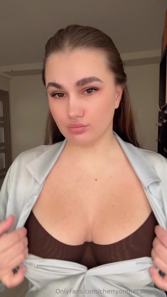 Cherry_on_the_cake / Cherryonthecakephdc onlyfans video thumbnail