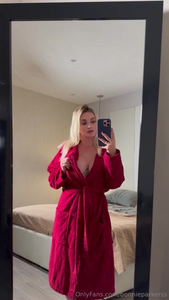 Bonnieparkerss onlyfans video thumbnail