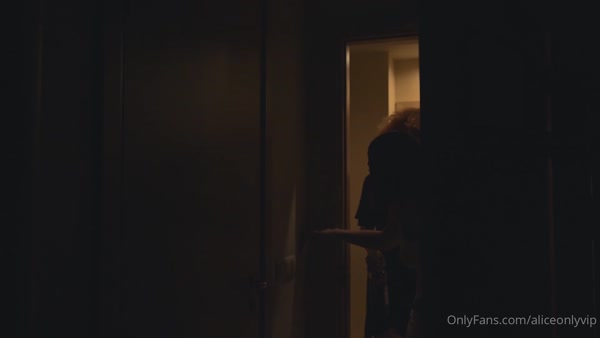 Solange hot video thumbnail