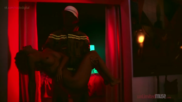 Milo Moiré sexy video thumbnail