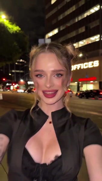 Daxaxa_21 nude video thumbnail