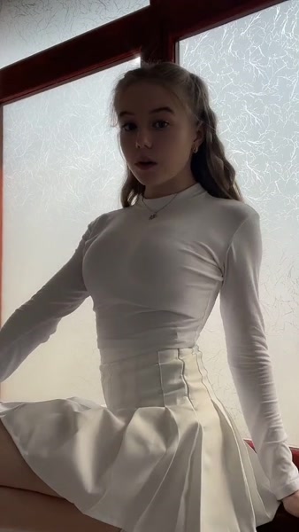 Allidenss hot video thumbnail