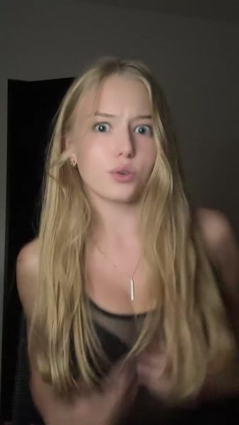 Allidenss hot video thumbnail