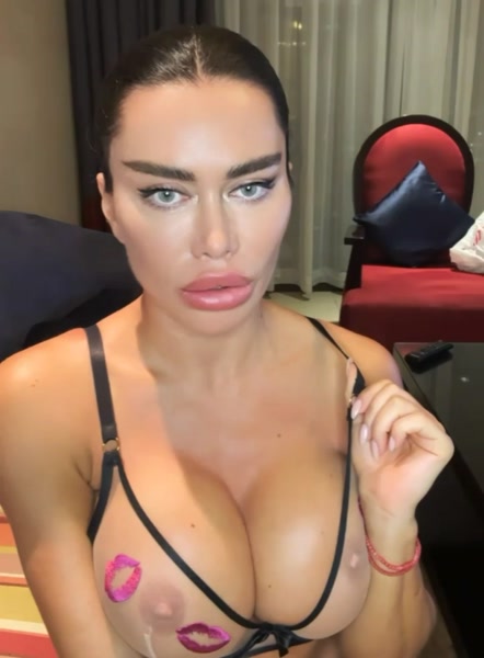 Елена Бойчук | elena_buttyb onlyfans video thumbnail