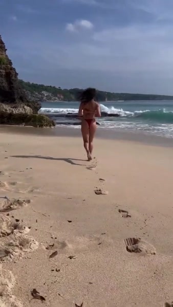 Адель Вейгель Adel Veigel hot video thumbnail