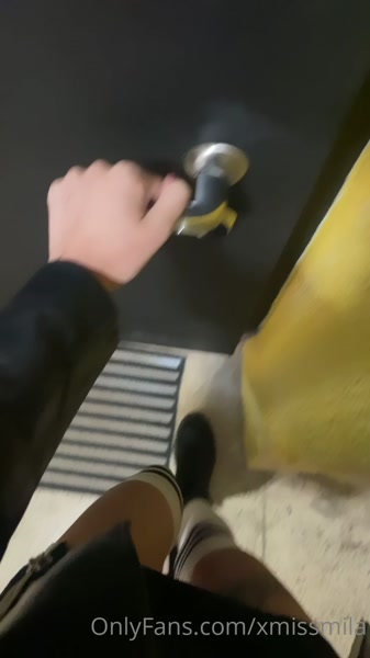 xMissMilla (milakitty, xxmillaa) onlyfans video thumbnail