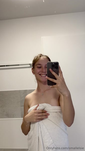 Smallelsie sexy video thumbnail
