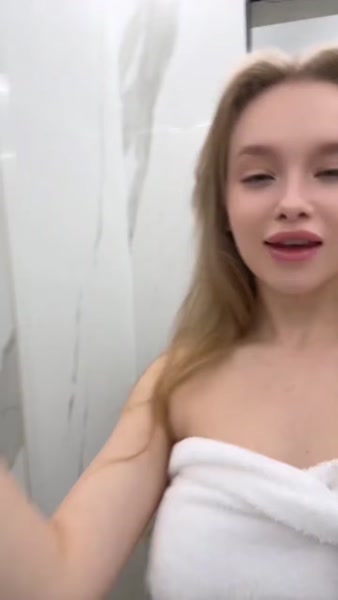 Miamiku / di_foxxx / mia_miku sexy video thumbnail