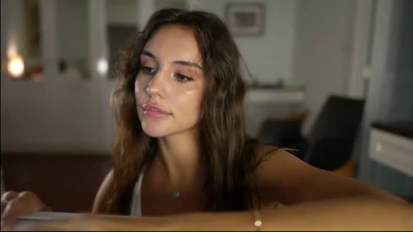 Valerieh [ValerieHill] nude video thumbnail