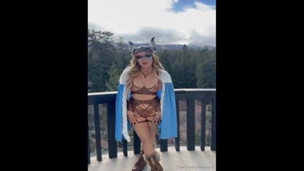 Dar Stavens sexy video thumbnail