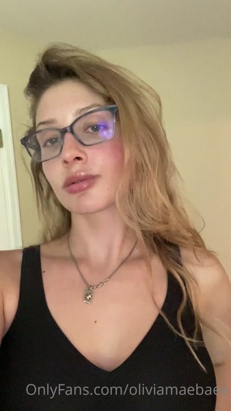 Oliviamaebaee (allie catt) onlyfans video thumbnail