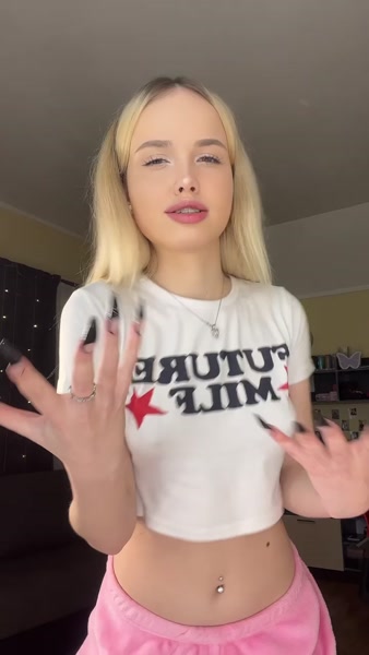 Lilolendis nude video thumbnail