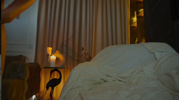 L_U_A_ sexy video thumbnail