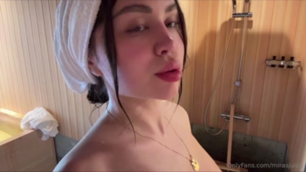 mira_twitch sexy video thumbnail