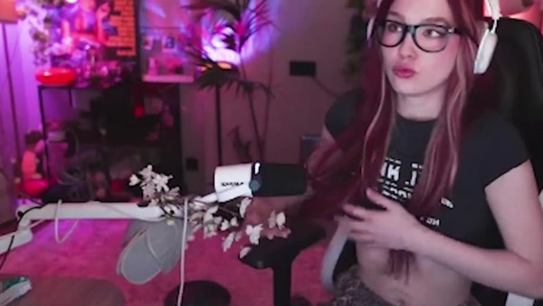 uraniumrr sexy video thumbnail