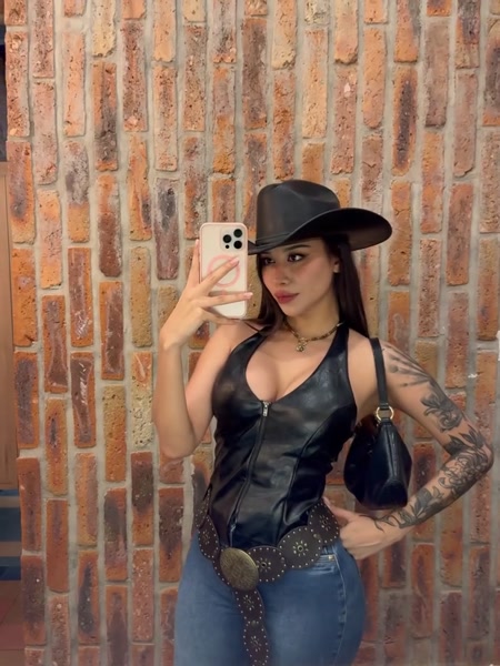 AlejandraTrevinofans sexy video thumbnail