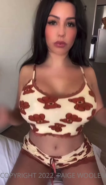 paige woolen sexy video thumbnail