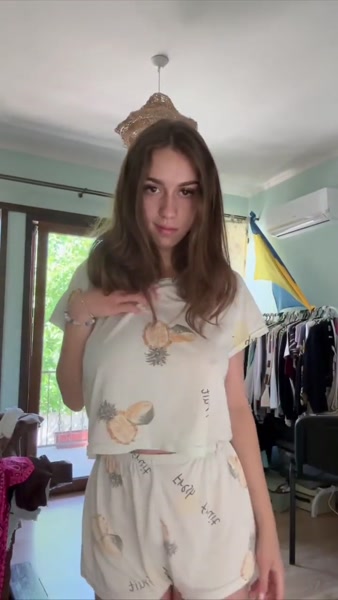 wxnetta sexy video thumbnail