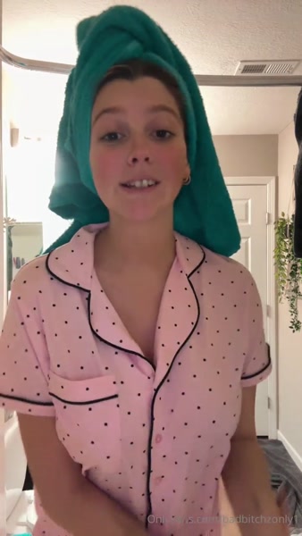 Emily Trapp | Badbitchzolny1 nude video thumbnail