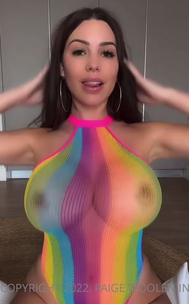 paige woolen nude video thumbnail