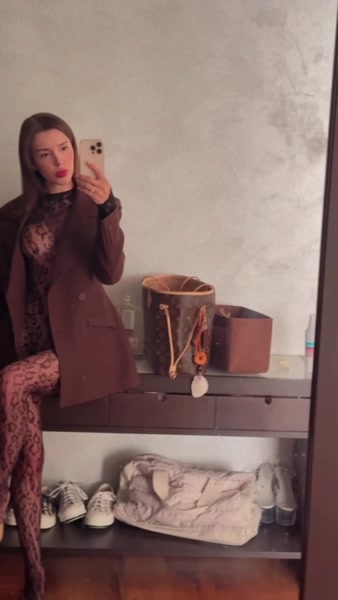lily_off_valley sexy video thumbnail